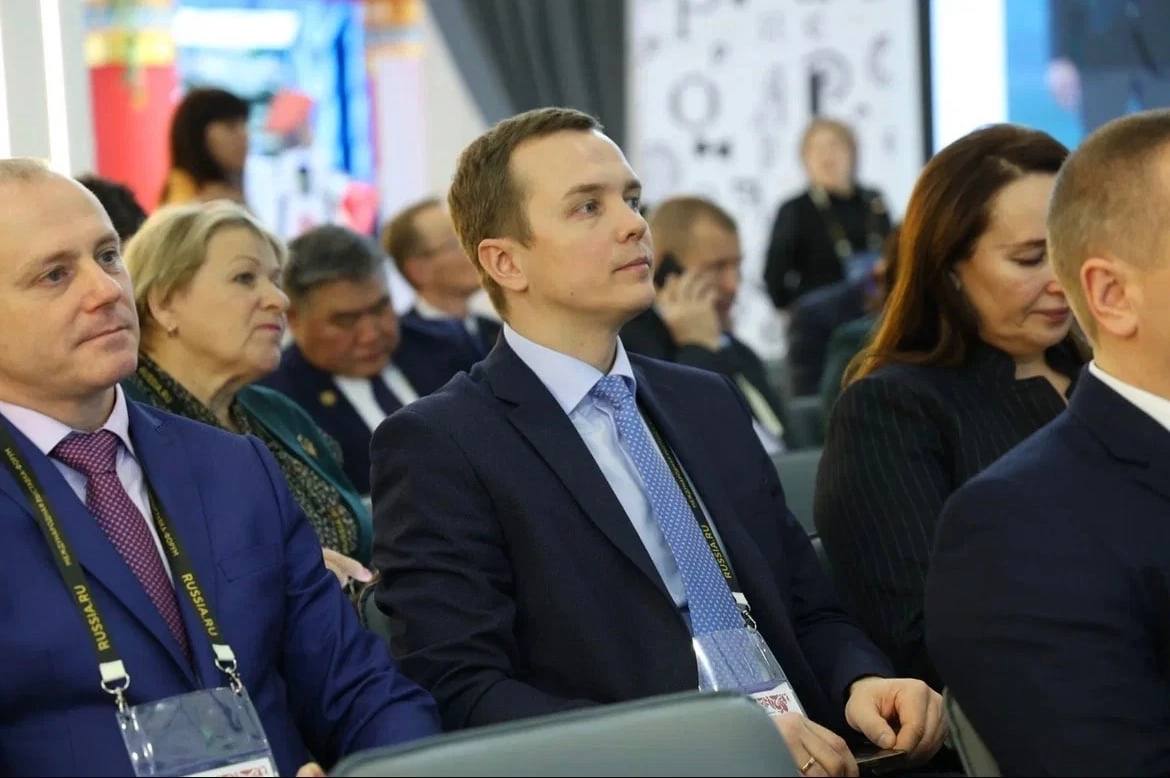 Главы муниципалитетов со всей России встретились на Всероссийском муниципальном Форуме «Малая Родина - сила России».